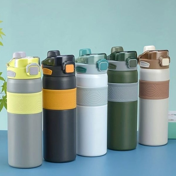 Two-mode round silicone travel egg with a capacity of 0.8 liters