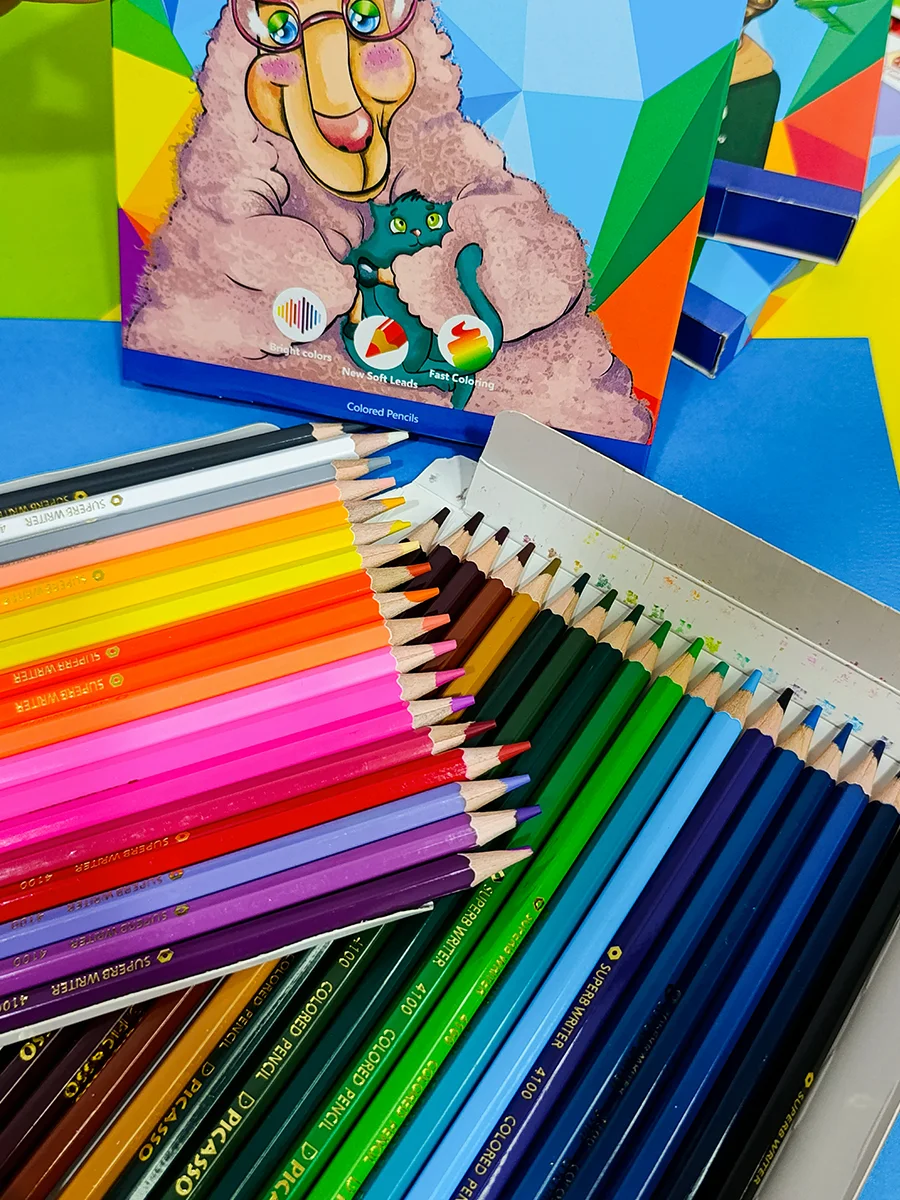 36 color Picasso colored pencils, cardboard box, code gol-36-c